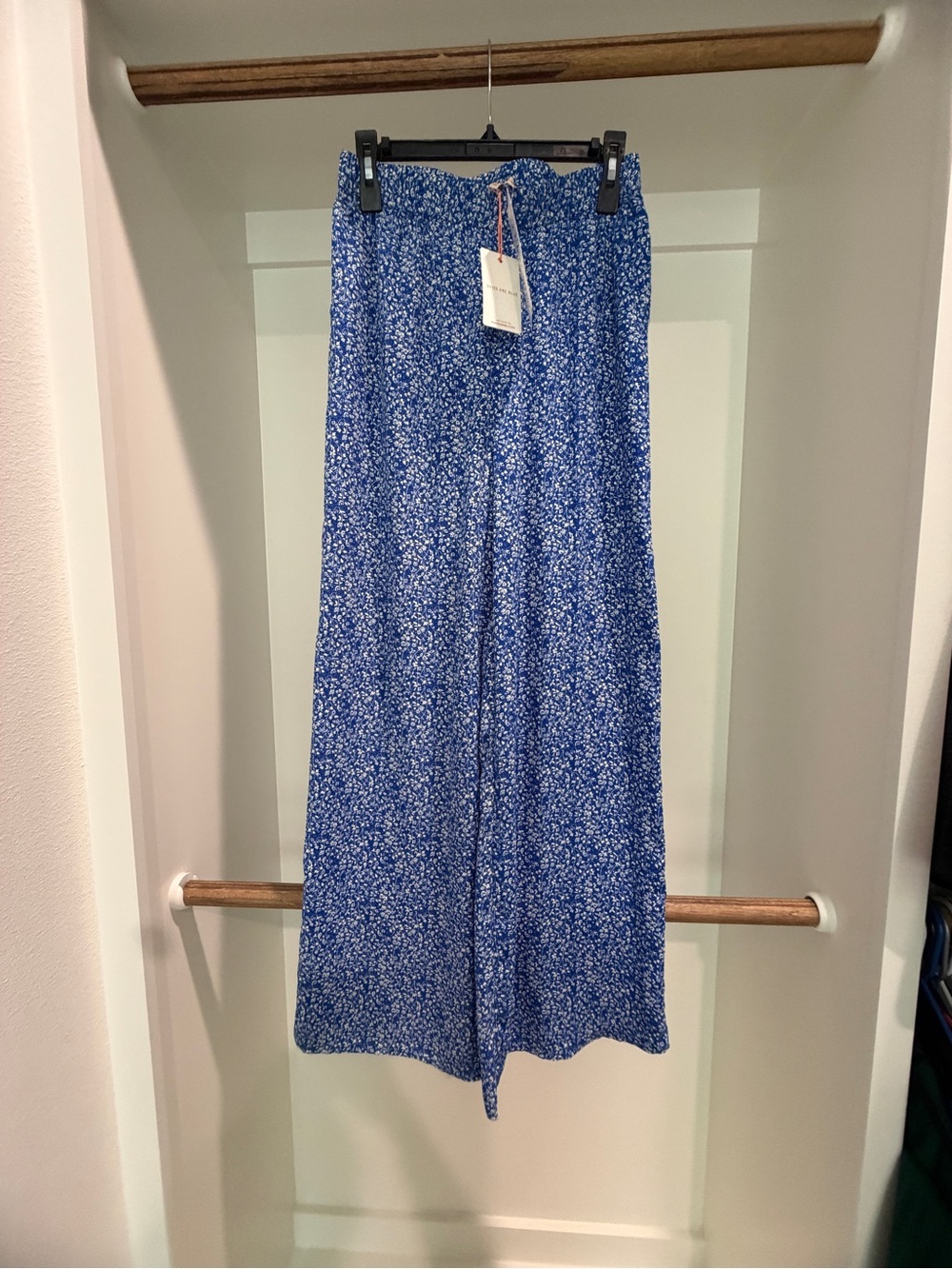 Skies Are Blue Royal Blue & White Floral Wide-Leg Pants